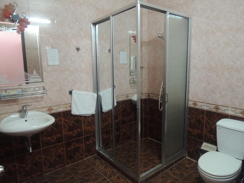 Y Lan Hotel Dalat Bilik gambar