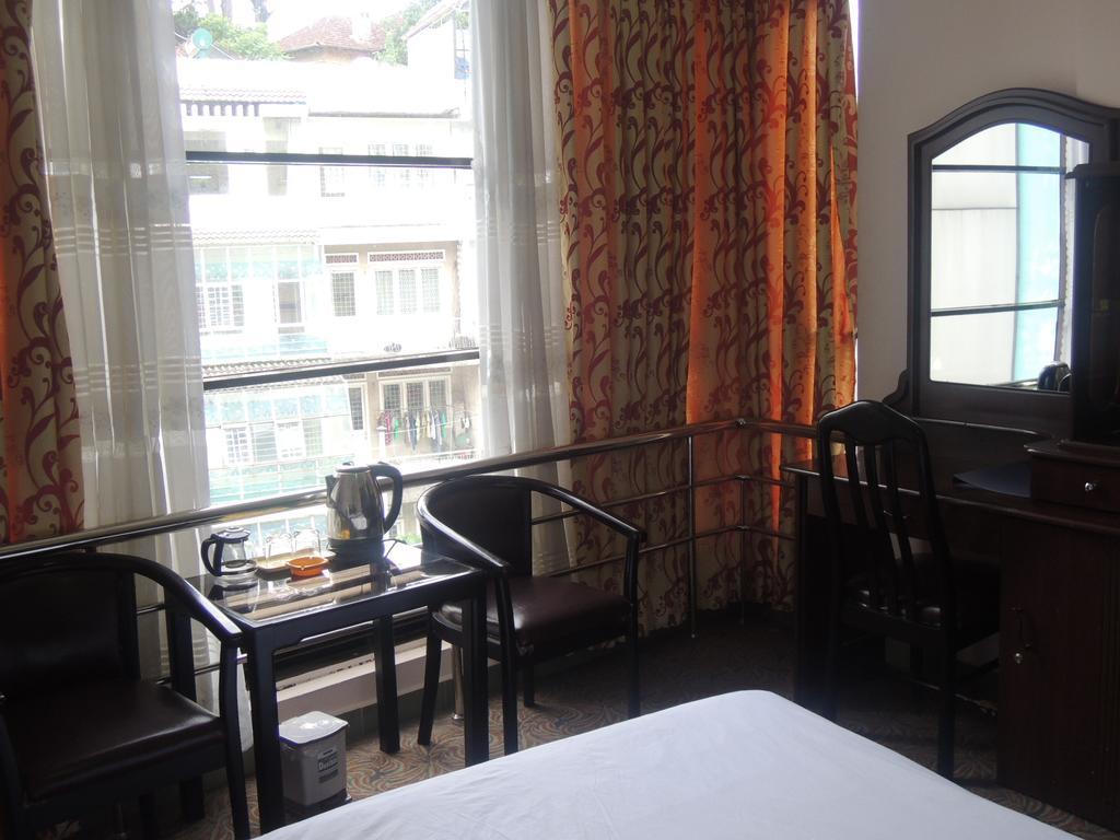 Y Lan Hotel Dalat Luaran gambar