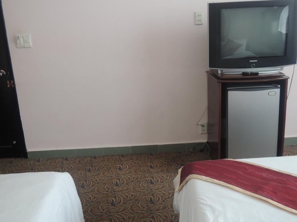 Y Lan Hotel Dalat Luaran gambar